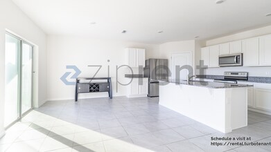 3721 Swanfalls Terrace in Sanford, FL - Foto de edificio - Building Photo