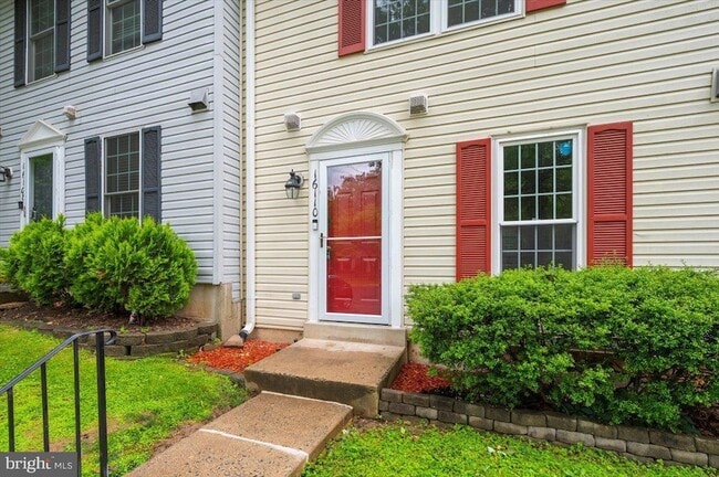 16110 Hayshire Ct in Gaithersburg, MD - Building Photo - Building Photo