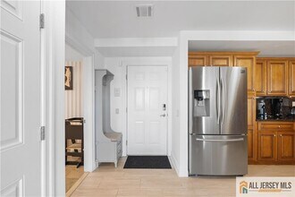 45 Broadway in Jersey City, NJ - Building Photo - Building Photo