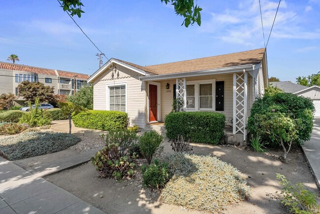 property at 1595 Santa Clara St