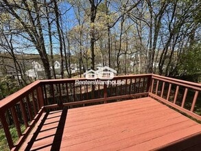 661 Realm Ct W in Odenton, MD - Foto de edificio - Building Photo