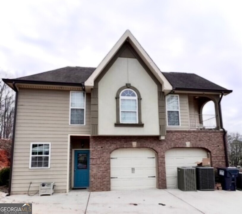 4236 E Cherokee Dr in Canton, GA - Building Photo