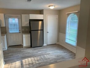 4380 Delashmitt Rd in Chattanooga, TN - Building Photo - Building Photo