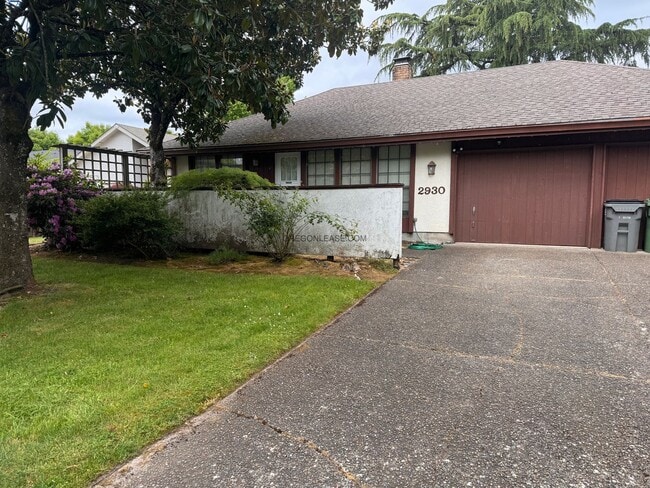 property at 2930 Tulip St