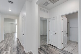 26753 N 175th Dr in Surprise, AZ - Building Photo - Building Photo