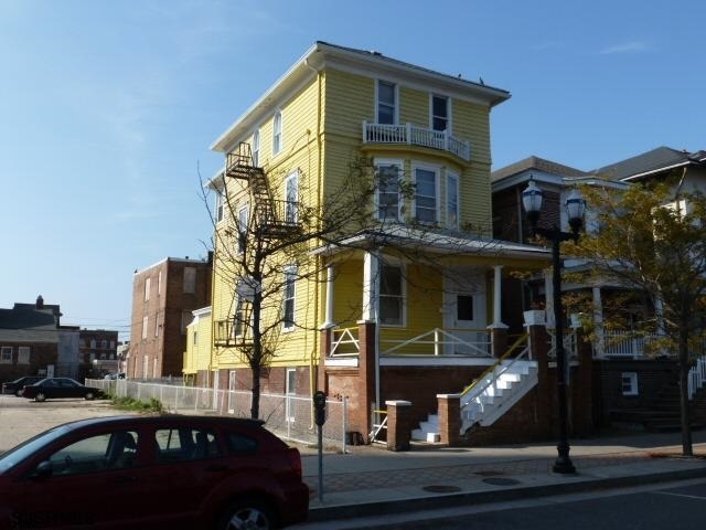 34 S North Carolina Ave in Atlantic City, NJ - Building Photo