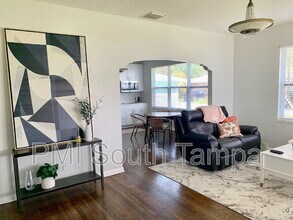 701 S 26th St in Tampa, FL - Building Photo - Building Photo
