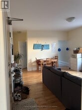 135 Concord St S in Ottawa, ON - Building Photo - Building Photo