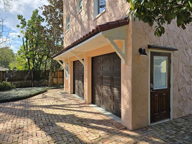 837-839 Johnson Ave in Lakeland, FL - Building Photo - Building Photo