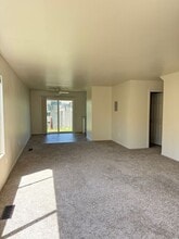 778 Cindee Dr in Ukiah, CA - Building Photo - Building Photo