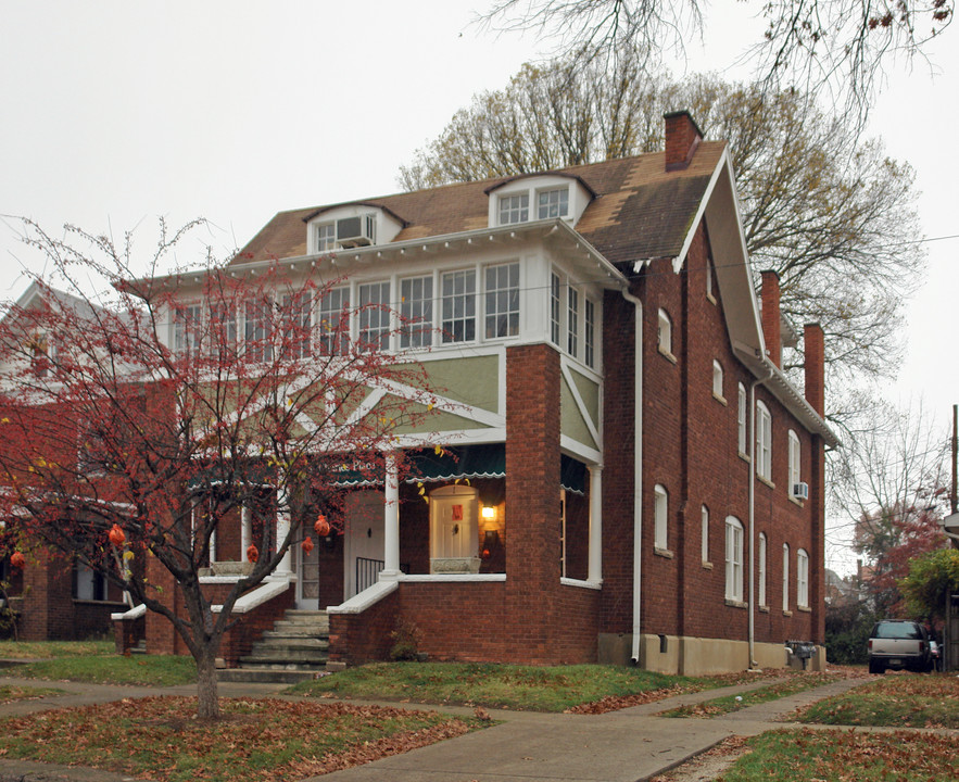 1036 7th St in Huntington, WV - Building Photo