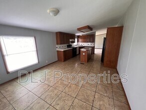 3709 Catewright Rd in Kodak, TN - Building Photo - Building Photo