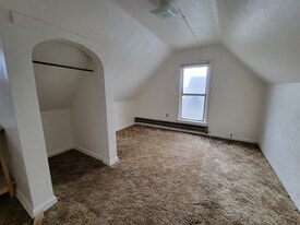 219 H St, Unit #4 in Idaho Falls, ID - Building Photo