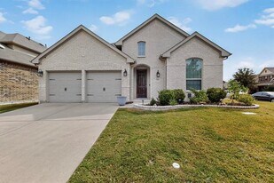 1009 Mesa Crest Dr in Haslet, TX - Building Photo