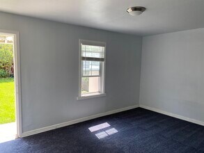 448 N Alta Vista Blvd in Los Angeles, CA - Building Photo - Building Photo