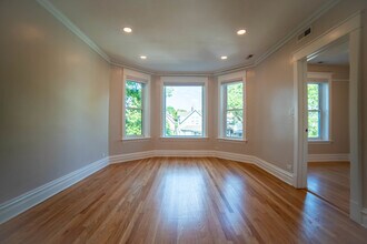 2923 N Whipple St-Unit -2 in Chicago, IL - Building Photo - Building Photo