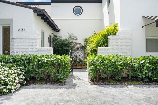634 W 47th St in Miami Beach, FL - Building Photo - Building Photo