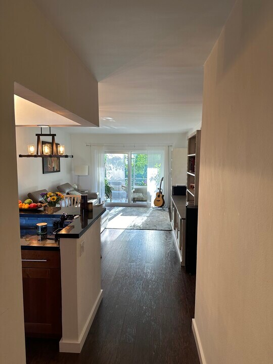 1400 NE 57th St in Fort Lauderdale, FL - Building Photo
