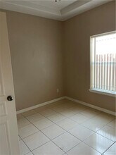 6 Scottland Dr in Edinburg, TX - Building Photo - Building Photo