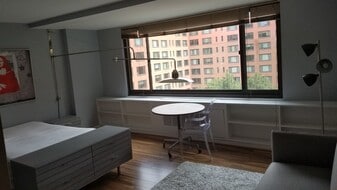 1011 Arlington Blvd, Unit 609 in Arlington, VA - Building Photo