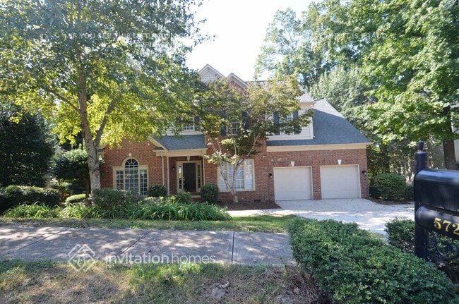 property at 5722 Kinglet Ln