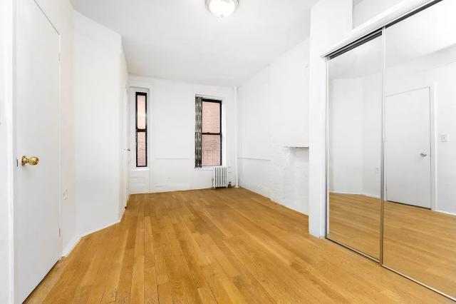 property at 456 W 45th St