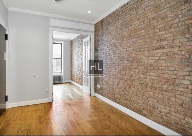 EAST 83 STREET in New York, NY - Building Photo - Building Photo