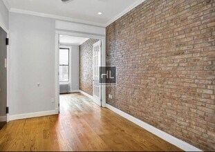 PERFECT UPPER EAST SIDE 3 BED 2 BATH - WON in New York, NY - Building Photo - Building Photo