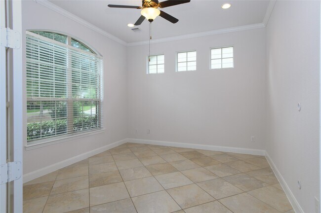 18 Prism Point Place in Spring, TX - Building Photo - Building Photo