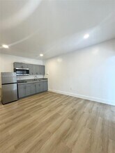 5545 N Miami Ave in Miami, FL - Building Photo - Building Photo