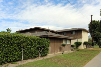 12132 Bayport St in Garden Grove, CA - Building Photo - Building Photo