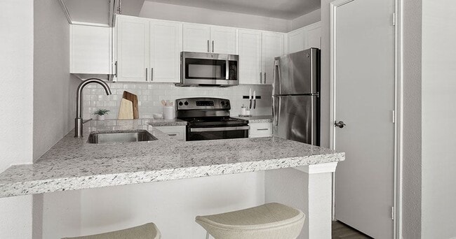 8181 Med Center Apartments in Houston, TX - Building Photo - Building Photo