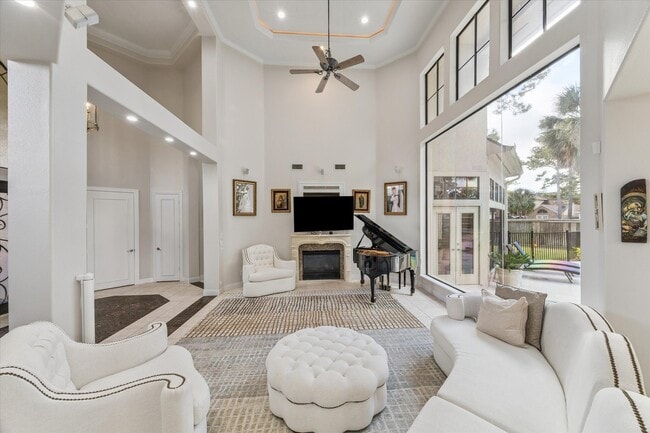 property at 600 Royal Oaks Dr