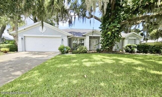 property at 1221 Meadowbrook Rd NE