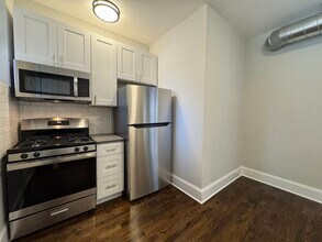 1457 W Summerdale Ave, Unit 1 in Chicago, IL - Foto de edificio - Building Photo