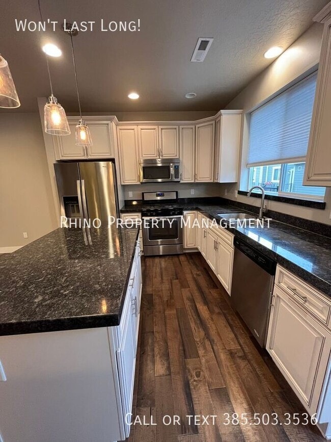 13416 Purple Ash Ln in Draper, UT - Building Photo - Building Photo