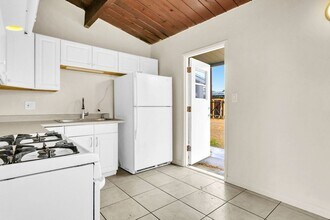 4414-4416 Clairemont Mesa Blvd in San Diego, CA - Building Photo - Building Photo