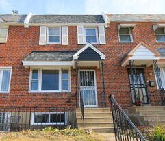 8613 Gilbert St in Philadelphia, PA - Building Photo