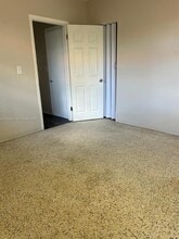 1743 NW 15th St in Miami, FL - Building Photo - Building Photo