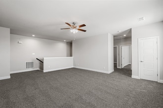 1400 Razorbill Rd in Denton, TX - Building Photo - Building Photo
