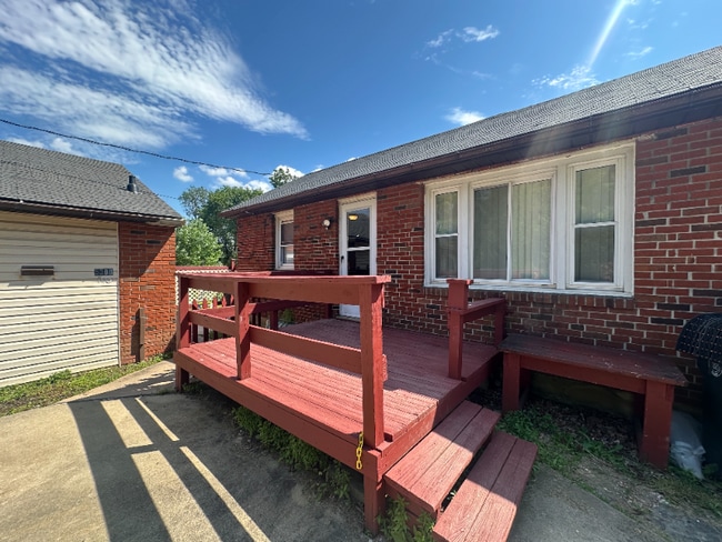 5388 Chapmans Rd in Orefield, PA - Foto de edificio - Building Photo