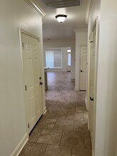 37150 Woodgate Ave in Prairieville, LA - Foto de edificio - Building Photo