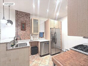 81 Park Terrace W in New York, NY - Building Photo - Building Photo