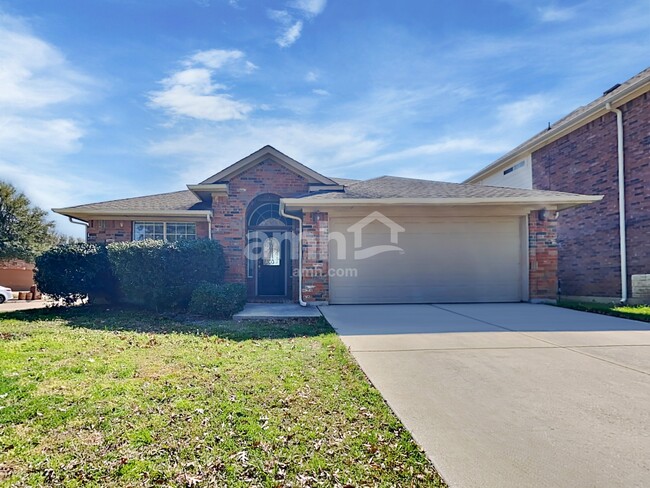 property at 8601 Lariat Cir