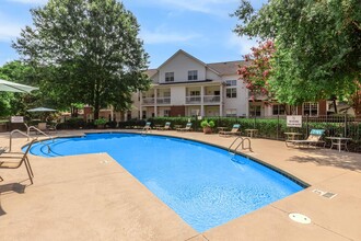 The Lofts at Strickland Glen in Raleigh, NC - Building Photo - Building Photo