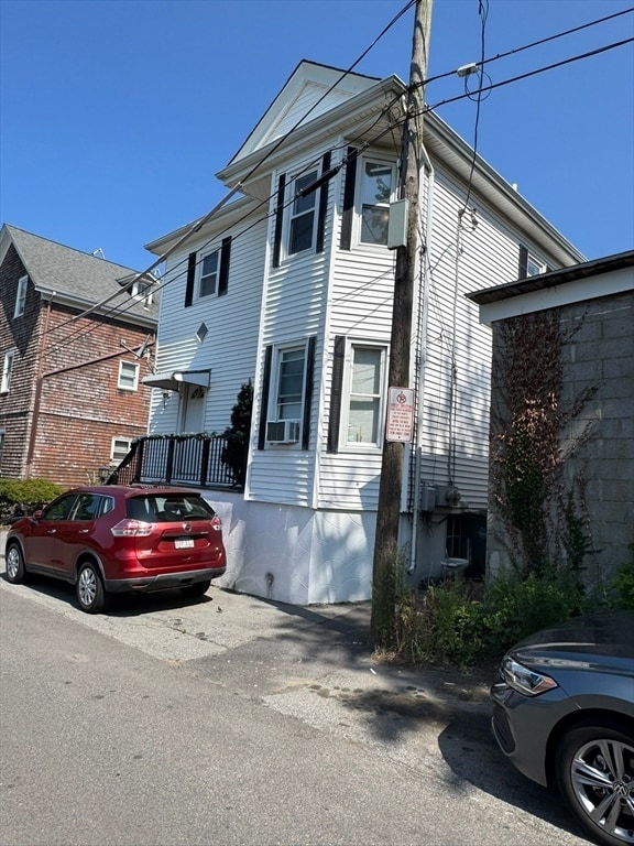 18 Saucier St in Fall River, MA - Building Photo - Building Photo
