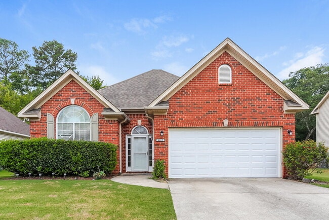 property at 4462 Canterbury St