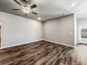 2800 Orchid Dr in Sherman, TX - Building Photo - Building Photo