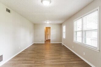 3336 Berry Dr in Hueytown, AL - Building Photo - Building Photo