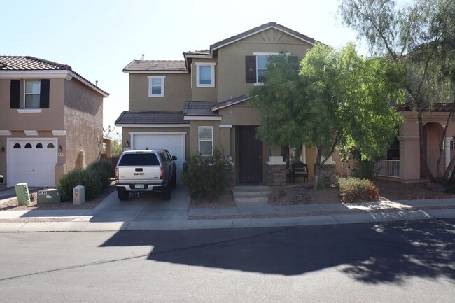 property at 953 S Pantano Overlook Dr